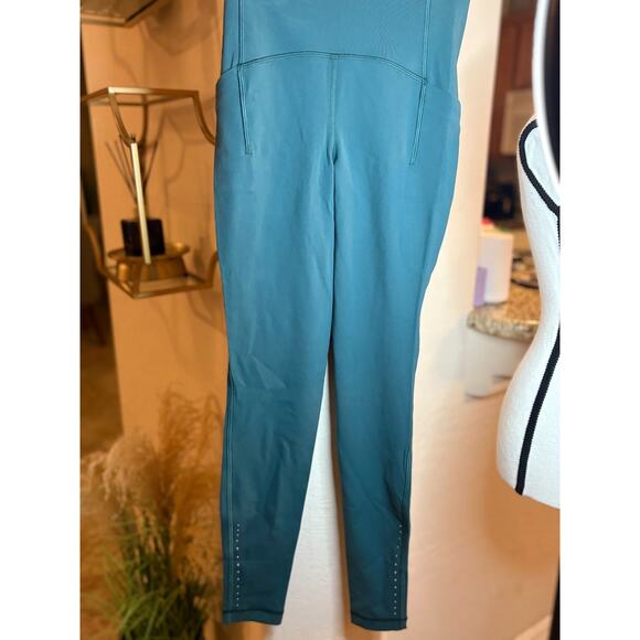 Lululemon Swift Speed HR Tight 28” Brushed Luxtreme Size 2 Green - Picture 2 of 5